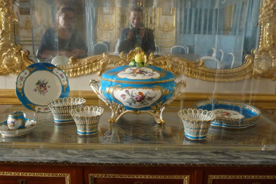 La Salle Des Porcelaines Les Tresors De Versailles